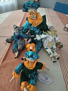 Lot of 4 NWT Sugar Loaf Classiques Toys Porcelain Harlequin Jester Dolls Hallowe